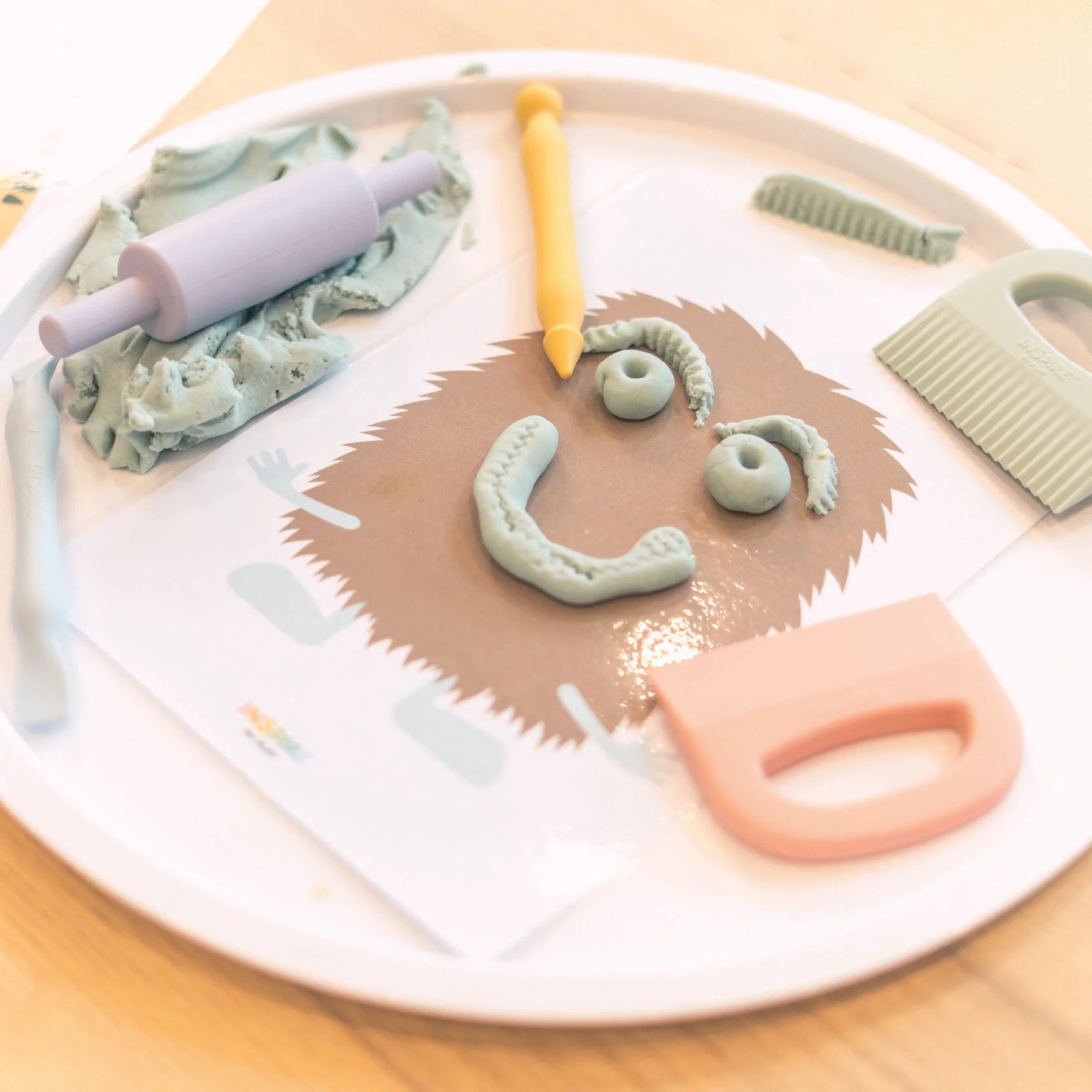 10 of the Best Playdough Tools and Resources