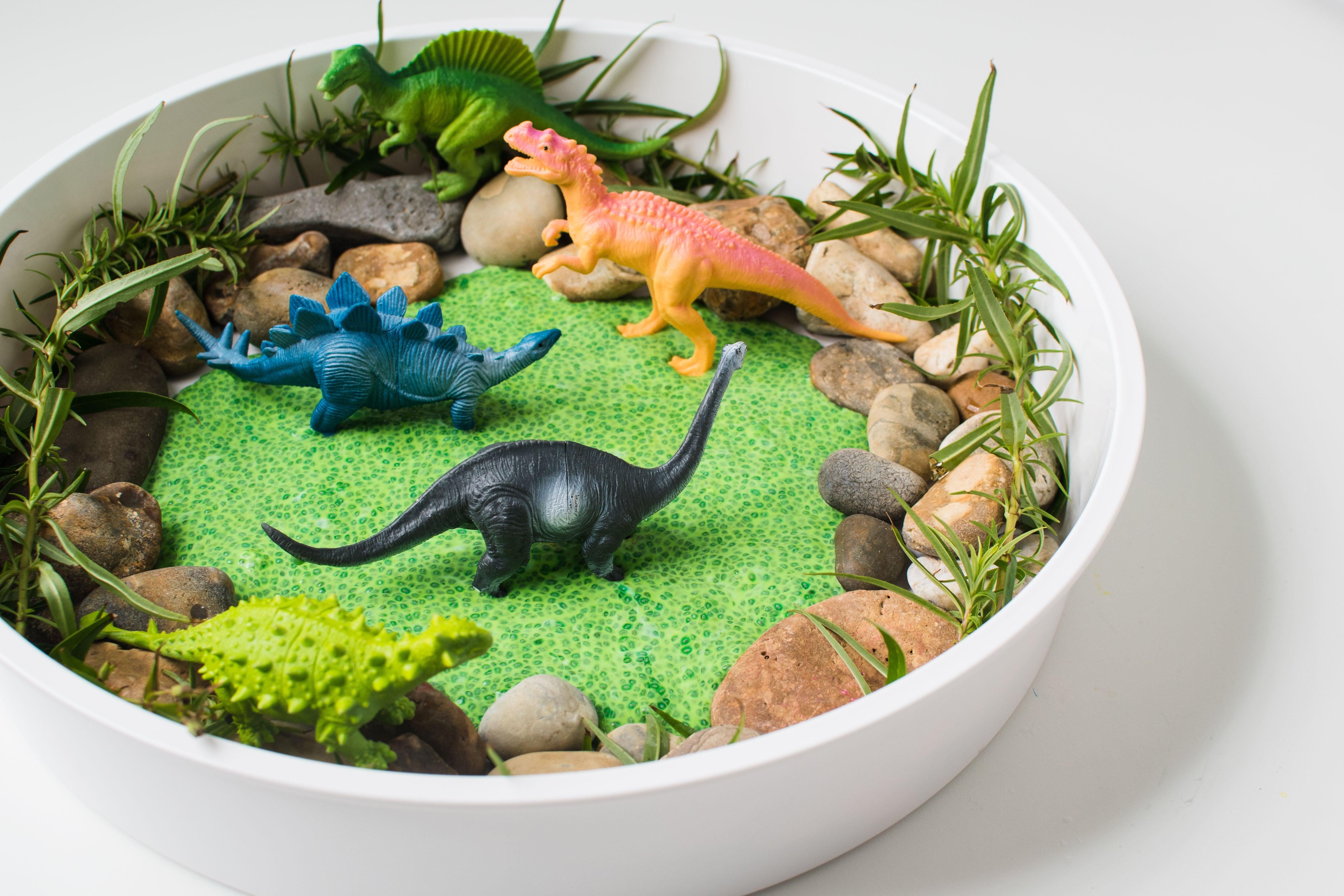 Making Play-Doh Dinosaur Eggs - Little Fish