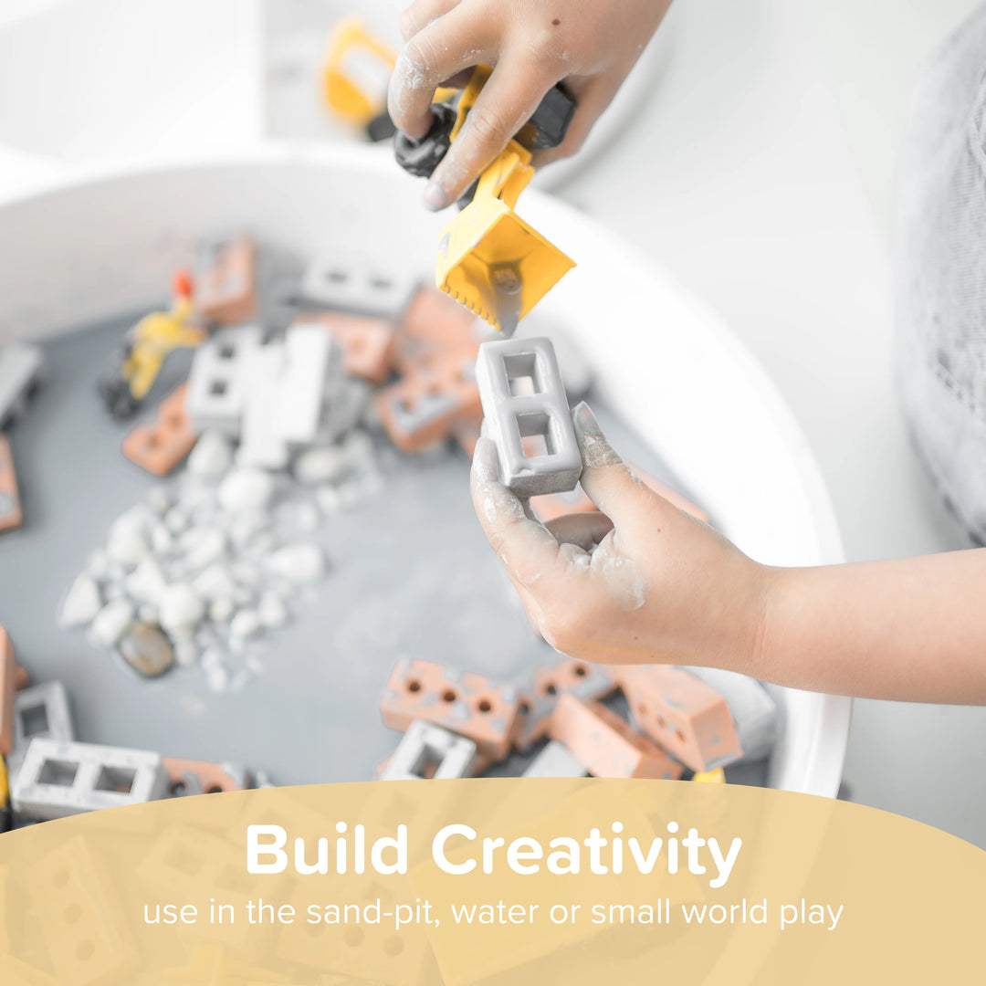 Build Creativity - Use in the sand-pit, water or small world play