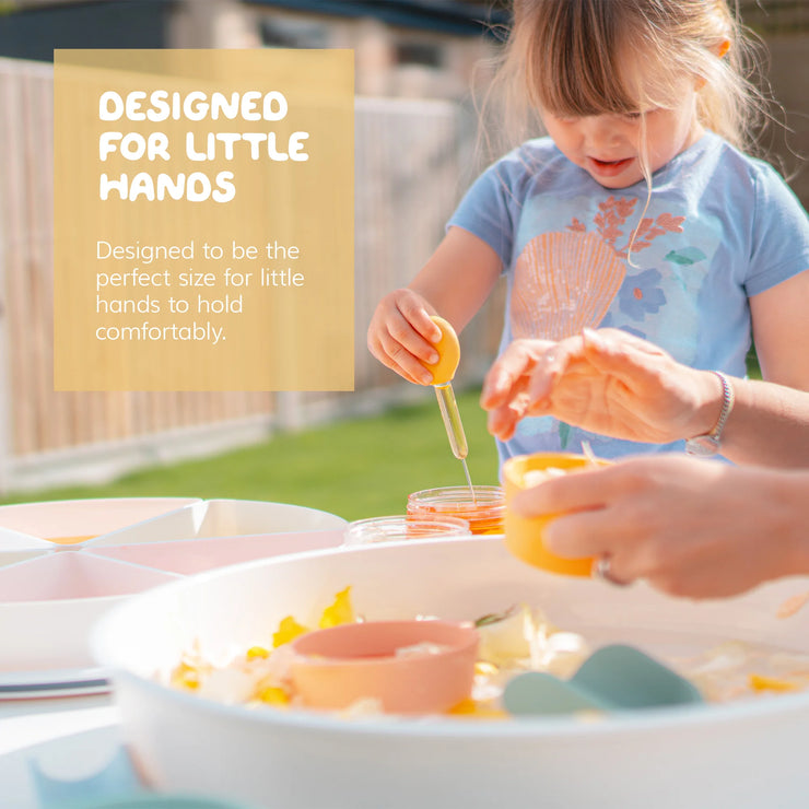 Our set of six droppers are the perfect addition to enhance sensory play and STEM activities