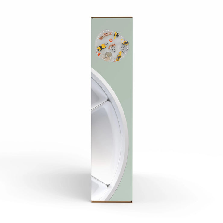 Alternate side of the PlayTRAY packaging